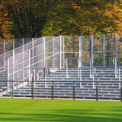 Bender Tribünen, Bühnen und Stadien für Sport Veranstaltungen Events491