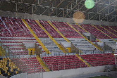 Bender Tribünen, Bühnen, Stadien, Podeste und Zubehör zum Mieten oder Kaufen143